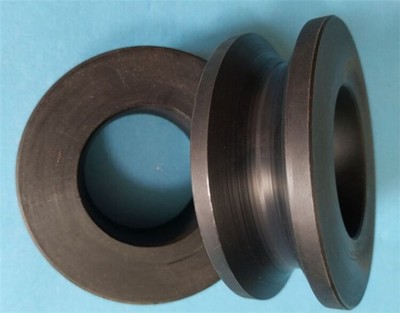 北京便攜式重型頂推滑道 自潤滑MGE耐磨板的瑰麗多彩應(yīng)用與賽事策劃中的高效表現(xiàn)